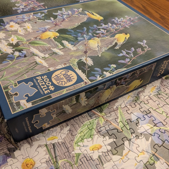 Cobble Hill 500 Piece Puzzle - Picture 7 of 12